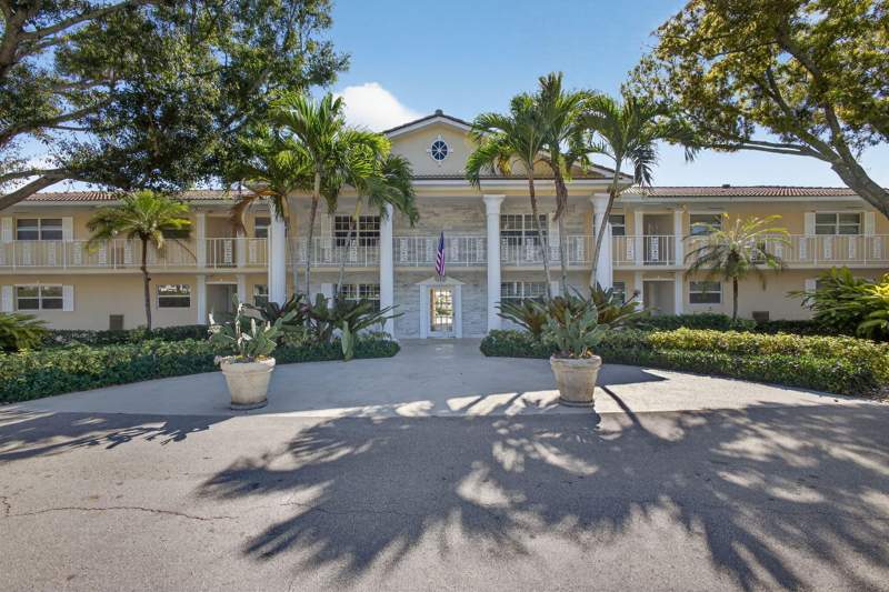 3 bedroom Condominium at 478 Tequesta Drive #205, Whitehall Condo, Tequesta — photo 3