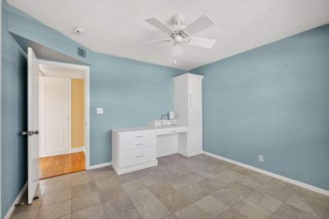 478 Tequesta Drive #205, Tequesta FL - photo 15 of 50