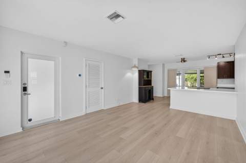 1029 NE 9th Avenue, Fort Lauderdale FL - photo 17 of 84