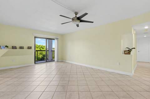 701 NW 19th Street #401, Fort Lauderdale FL - photo 22 of 47