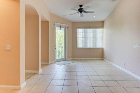 3061 Laurel Ridge Circle, Riviera Beach FL - photo 8 of 20