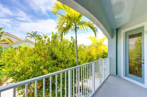 3061 Laurel Ridge Circle, Riviera Beach FL - photo 19 of 20