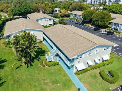 480 Horizons #208, Boynton Beach FL - photo 23 of 41