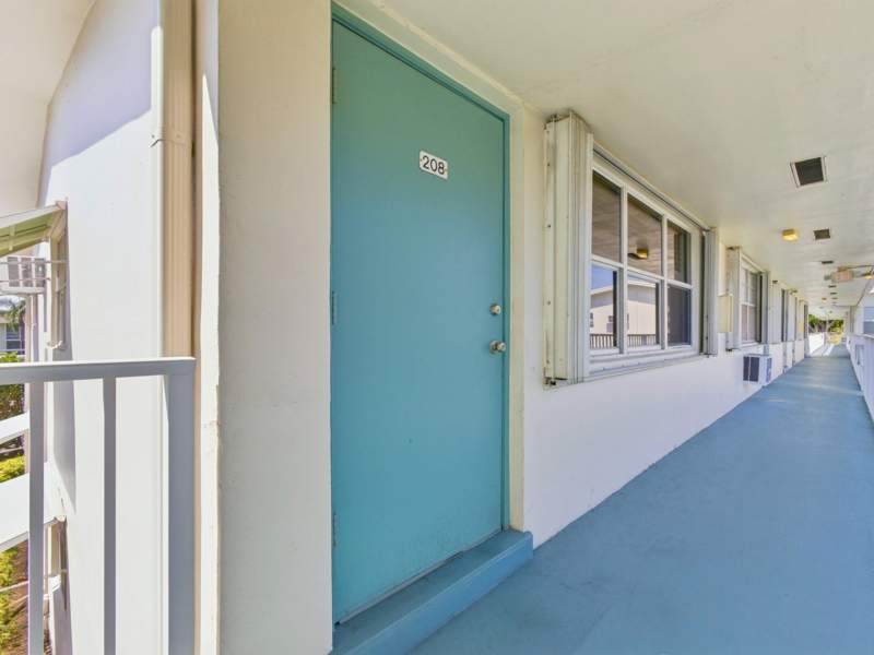 1 bedroom Condominium at 480 Horizons #208, Sterling Village 480 Condo, Boynton Beach — photo 5