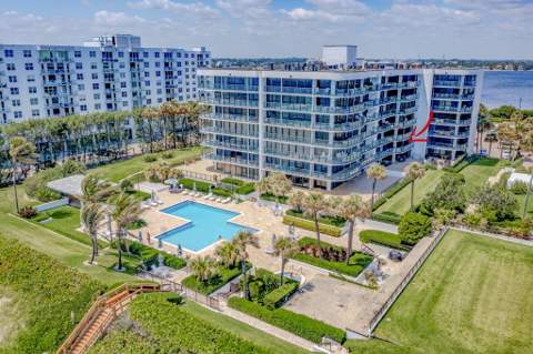 3440 S Ocean Boulevard #204s, Palm Beach FL - photo 6 of 38