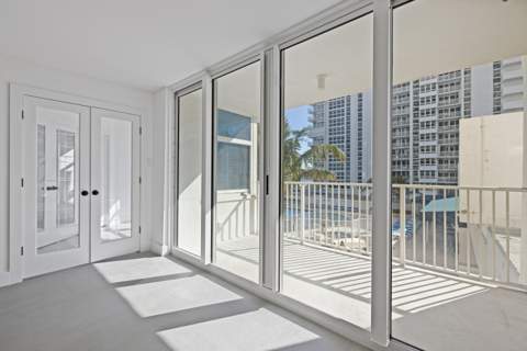 1360 S Ocean Boulevard #403, Pompano Beach FL - photo 23 of 36