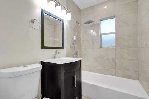 131 NE 51st Street, Oakland Park FL - photo 14 of 22