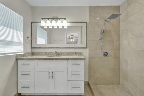 131 NE 51st Street, Oakland Park FL - photo 17 of 22