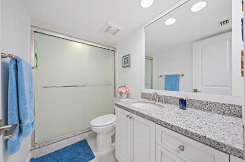 5420 N Ocean Drive #Ph2, Riviera Beach FL - photo 20 of 34