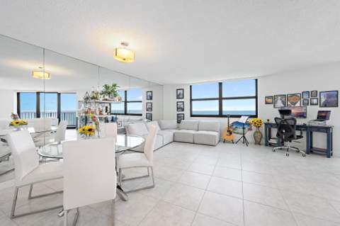 5420 N Ocean Drive #Ph2, Riviera Beach FL - photo 10 of 34