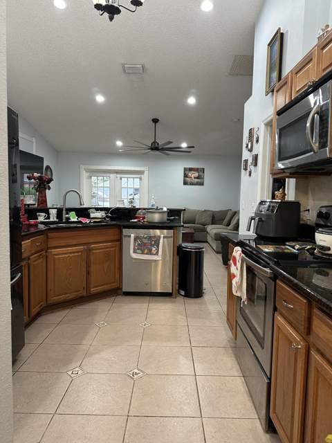 1481 SW Dow Lane, Port St. Lucie FL - photo 12 of 27