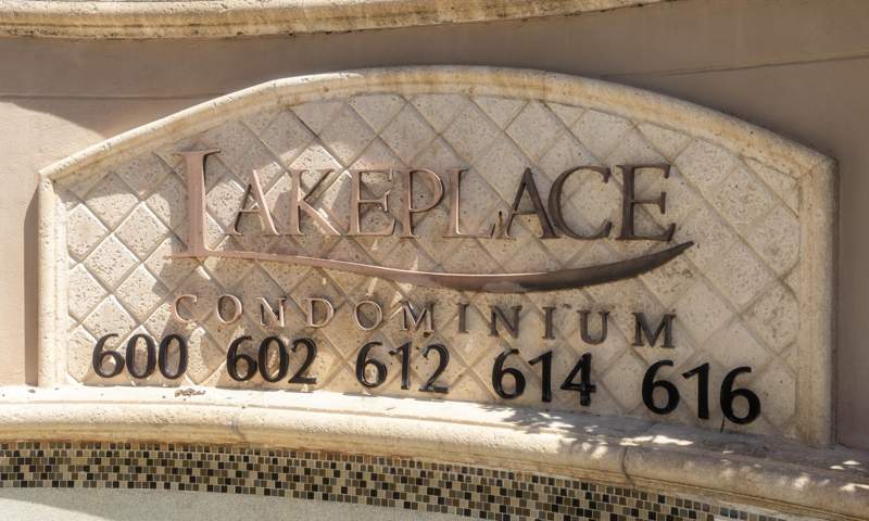 2 bedroom Condominium at 602 Executive Center Drive #Unit 105, Lake Place Condo, West Palm Beach — photo 2