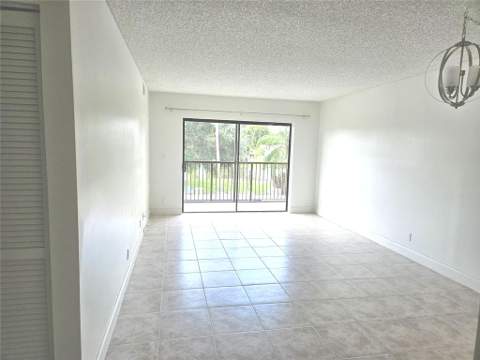11453 NW 39th Court #211, Coral Springs FL - photo 7 of 20