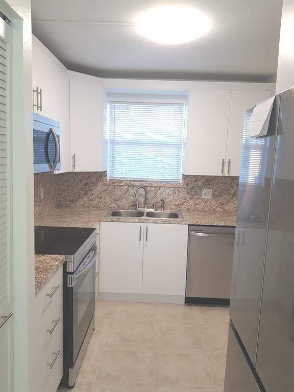 2 bedroom Condominium at 11453 NW 39th Court #211, Waters Edge, Coral Springs — photo 4