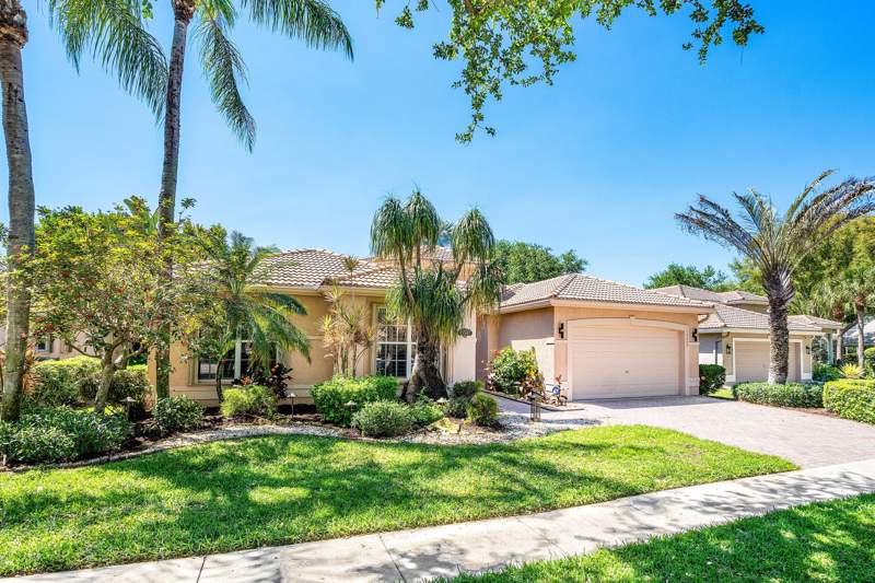 3 bedroom Single Family Residence at 13587 Barcelona Lake Circle, Valencia Falls, Delray Beach — photo 3