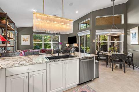 13587 Barcelona Lake Circle, Delray Beach FL - photo 11 of 55