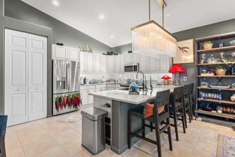 13587 Barcelona Lake Circle, Delray Beach FL - photo 12 of 55