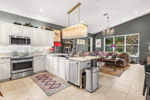 13587 Barcelona Lake Circle, Delray Beach FL - photo 13 of 55