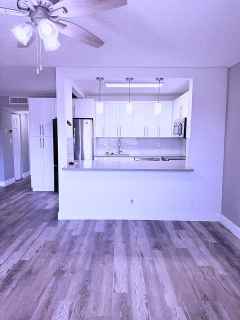 700 Village Green Court #319, Palm Springs FL - photo 20 of 38