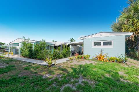 2574 NE Roberta Street, Jensen Beach FL - photo 12 of 25