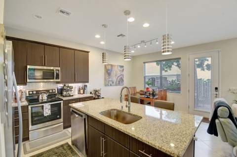1105 Banyan Drive, Hollywood FL - photo 12 of 40