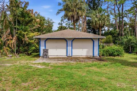 5133 Pine Grove Drive, West Palm Beach FL - photo 21 of 27