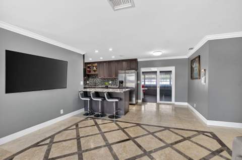 257 SW 5th Street, Boca Raton FL - photo 9 of 62