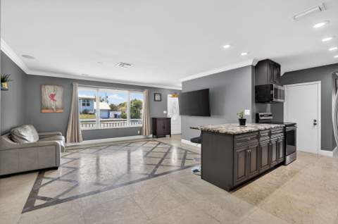 257 SW 5th Street, Boca Raton FL - photo 14 of 62