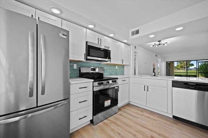 2 bedroom Condominium at 13369 Touchstone Place #101, Pinewood Condos, Palm Beach Gardens — photo 2