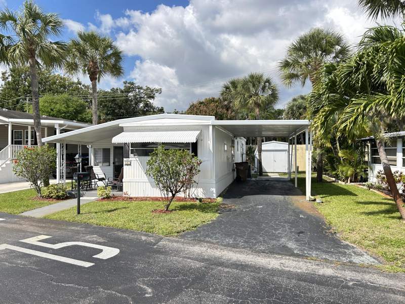 2 bedroom Manufactured Home at 615 Alamanda Lane, Pine Tree Park Co-Op, Deerfield Beach — photo 2