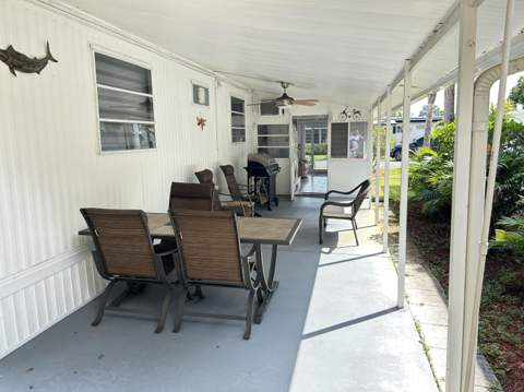 615 Alamanda Lane, Deerfield Beach FL - photo 7 of 49