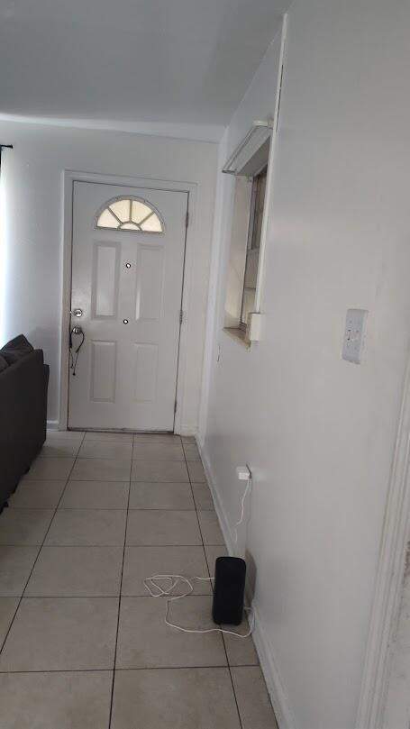 2 bedroom Single Family Residence at 1906 N Avenue, Southern Pines, Fort Pierce — photo 4