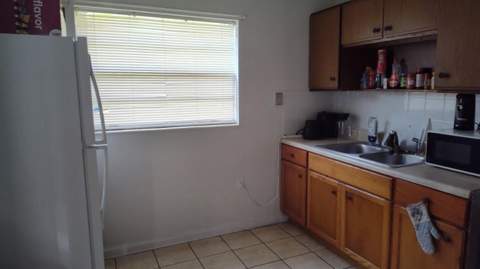 1906 N Avenue, Fort Pierce FL - photo 8 of 19