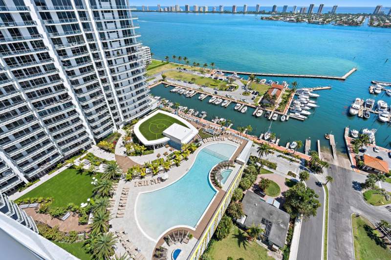 3 bedroom Condominium at 220 Lake Shore Drive #2212, Nautilus 220 Condominium, Lake Park — photo 5