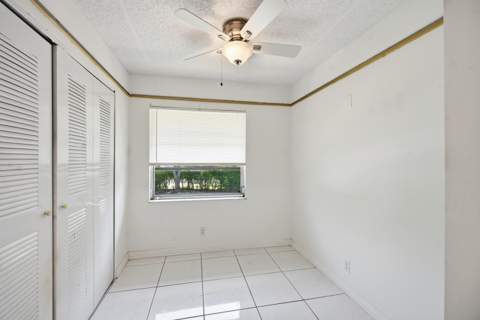 6525 S Oriole Boulevard, Delray Beach FL - photo 8 of 29