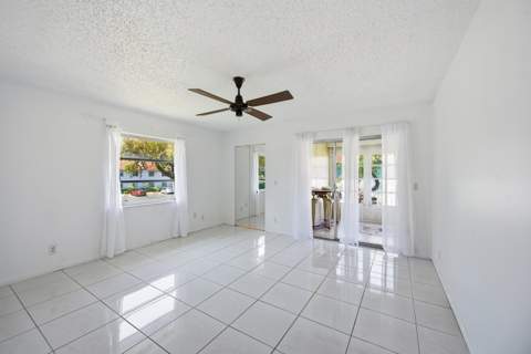 6525 S Oriole Boulevard, Delray Beach FL - photo 17 of 29
