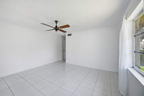 6525 S Oriole Boulevard, Delray Beach FL - photo 19 of 29
