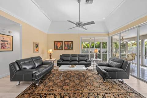 664 Forsyth Street #6, Boca Raton FL - photo 12 of 46