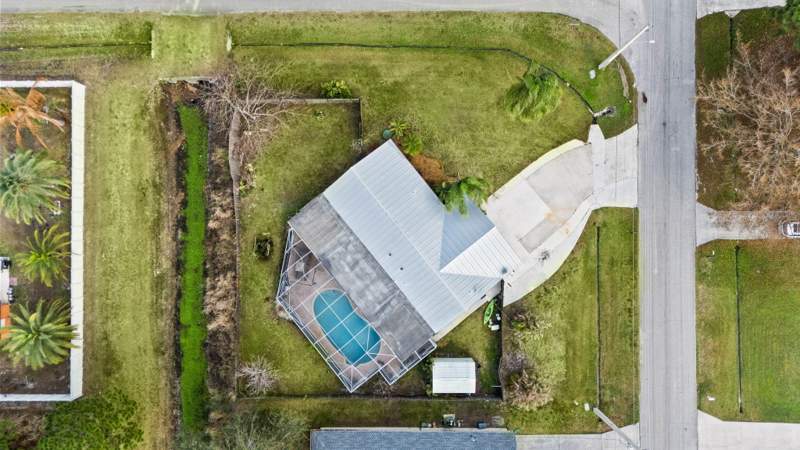 4 bedroom Single Family Residence at 501 SW Todd Avenue, Port St Lucie Section 4, Port St. Lucie — photo 3