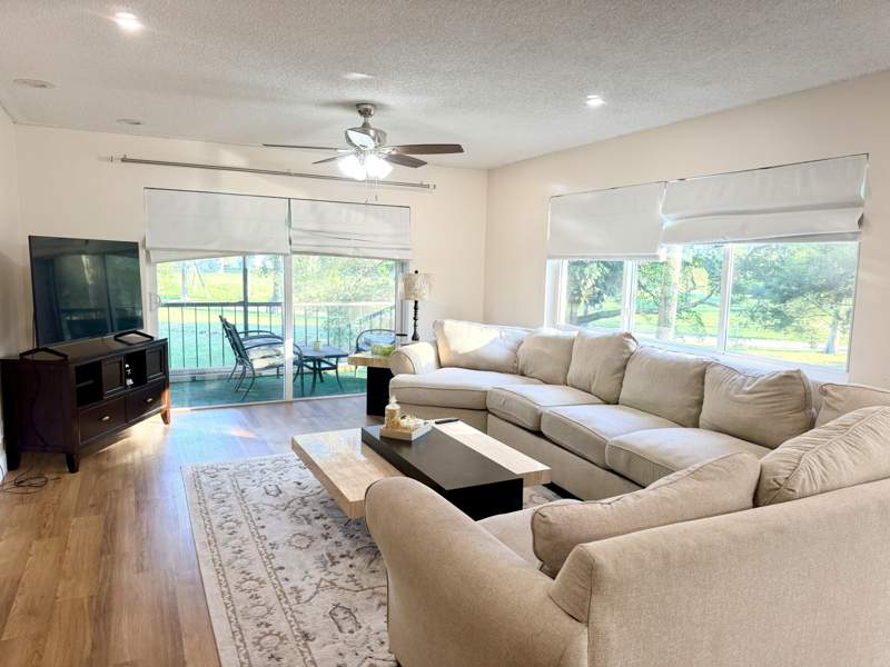 3 bedroom Condominium at 6260 S Falls Cir Drive #201, Inverrary Country Club, Lauderhill — photo 4