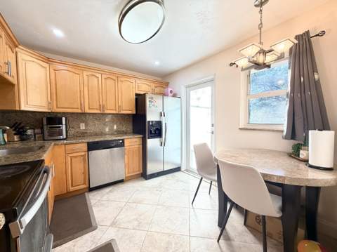 6260 S Falls Cir Drive #201, Lauderhill FL - photo 9 of 32