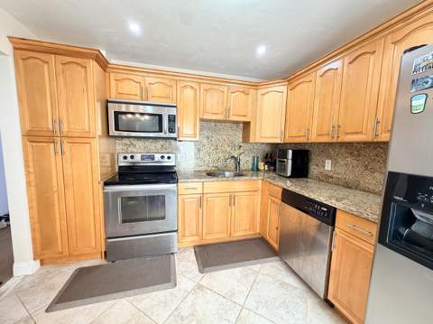 6260 S Falls Cir Drive #201, Lauderhill FL - photo 8 of 32