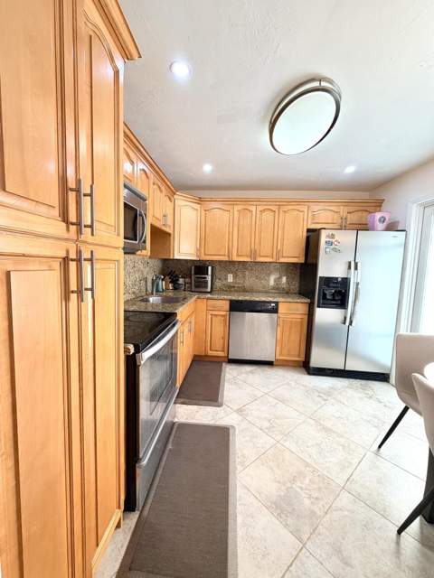 6260 S Falls Cir Drive #201, Lauderhill FL - photo 10 of 32