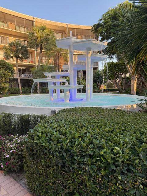 2 bedroom Condominium at 3605 S Ocean Boulevard #230 C, Southgate Condo, South Palm Beach — photo 3