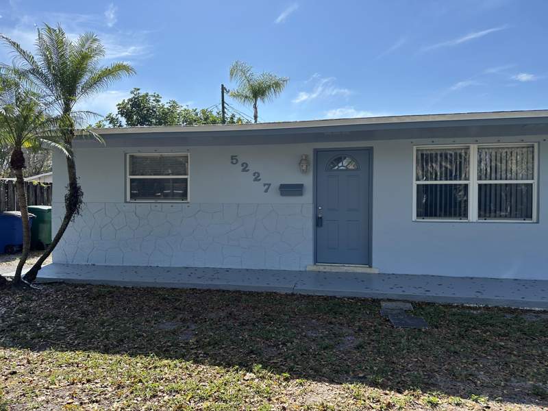 2 bedroom Single Family Residence at 5227 SW 94th Avenue, Summertime Isles, Cooper City — photo 2