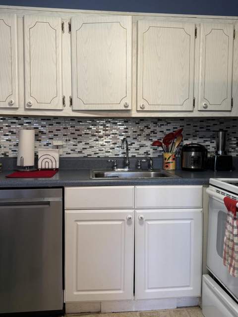 81 Camden Drive #D, West Palm Beach FL - photo 10 of 19