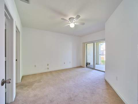 140 SW Peacock Boulevard #21-202, Port St. Lucie FL - photo 13 of 31