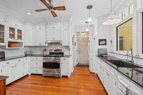 825 Alamanda Street, Boca Raton FL - photo 10 of 43