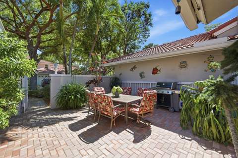 4115 Carriage Drive #P2, Pompano Beach FL - photo 8 of 54