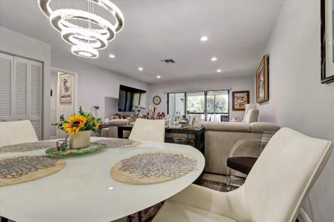 34 W Stratford Ln Lane #D, Boynton Beach FL - photo 9 of 24